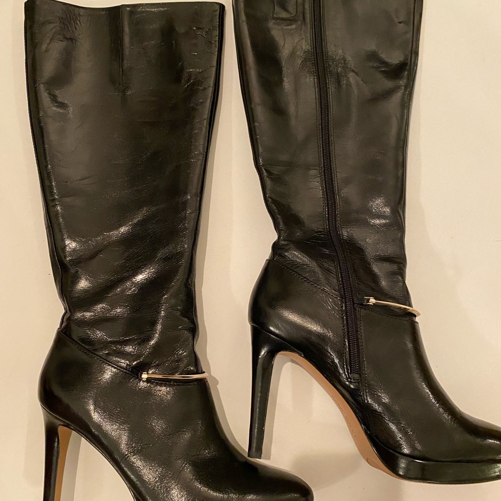 Nine West black leather knee high boot heels. Wide calf. Size 9